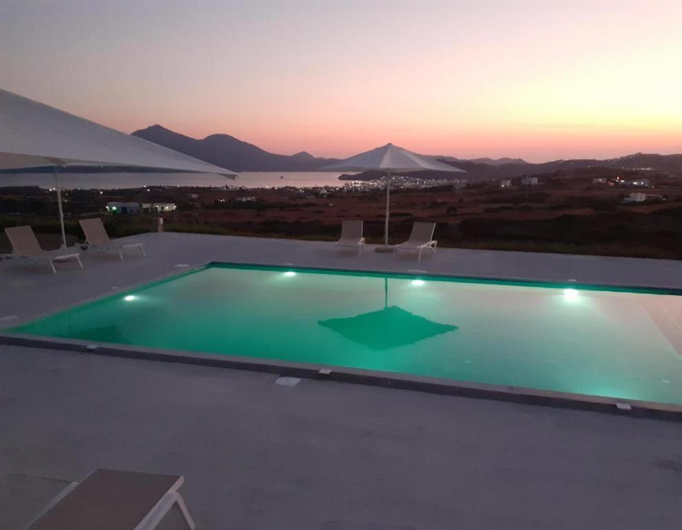 Elena Apartment Adamantas  Luaran gambar